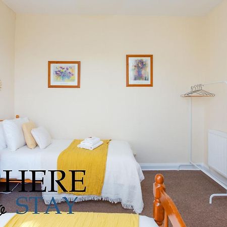Bright 2Bed Apartment In Galashiels City Centre Zewnętrze zdjęcie